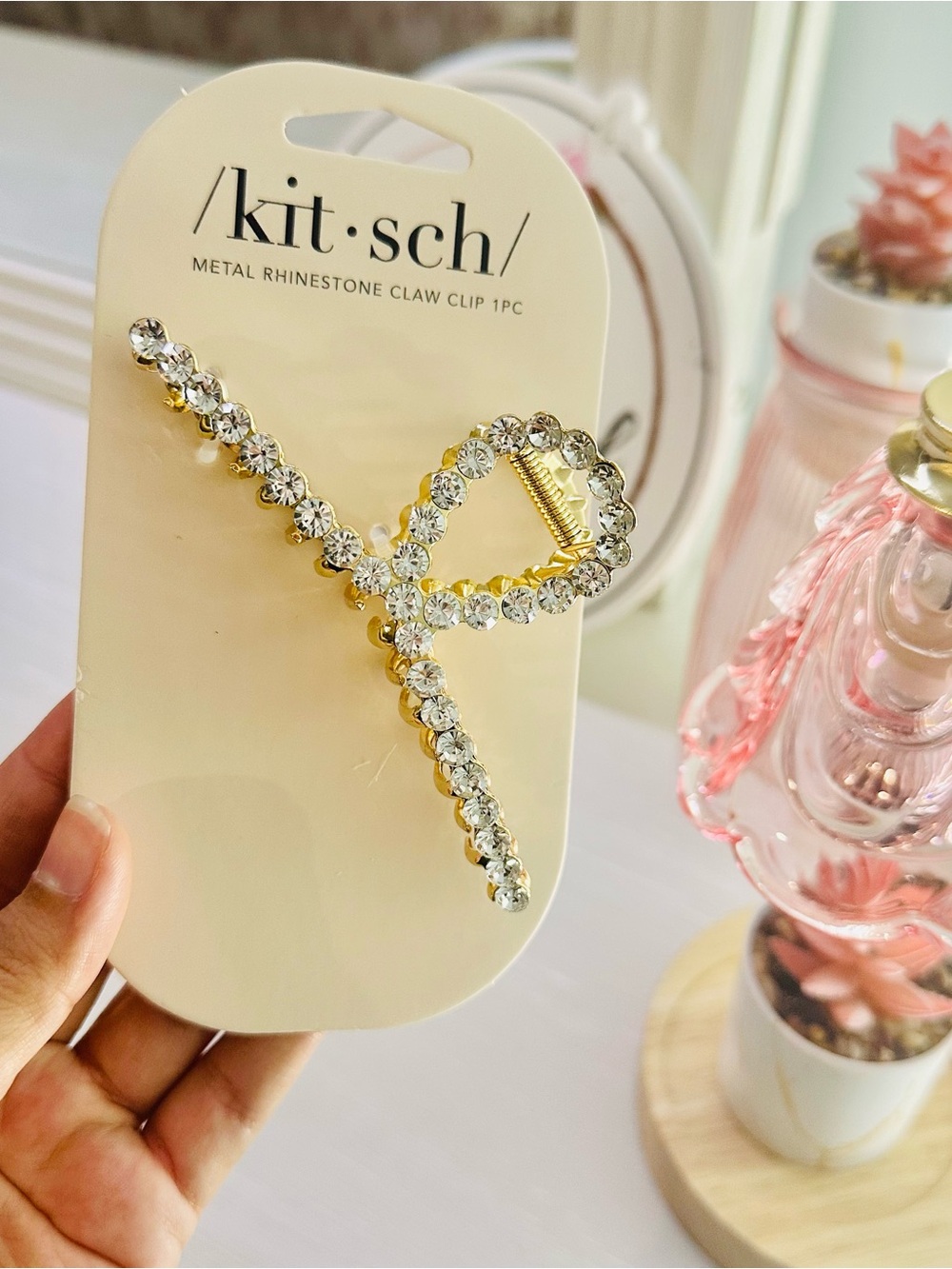 Kitsch Gold Rhinestone Bow Claw Clip
